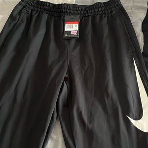 Nike men’s athletic dri-fit pants